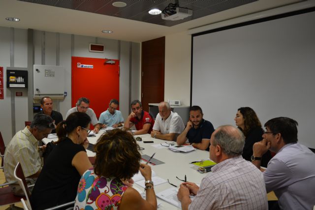 Comienzan las negociaciones con los empleados municipales para sentar las bases de la funcionarización - 2, Foto 2