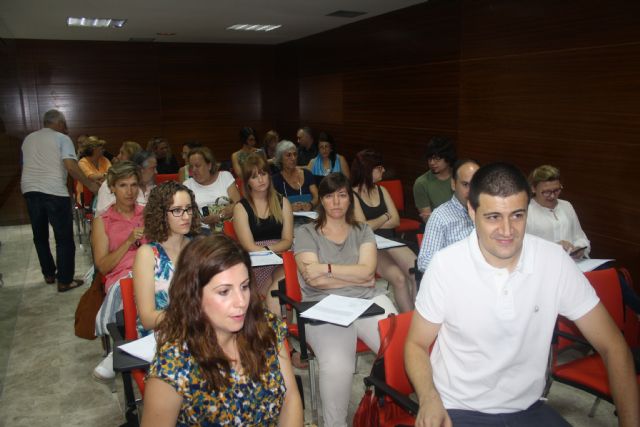 El IV Encuentro de Pensamiento Feminista analiza en Cehegín las desigualdades persistentes en las políticas públicas - 1, Foto 1