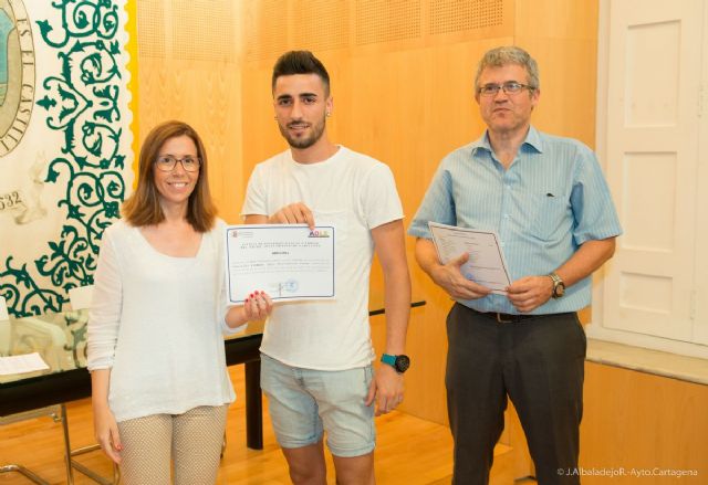 Doce alumnos de la ADLE certifican su formación en mantenimiento urbano tras sus trabajos en Los Dolores - 3, Foto 3