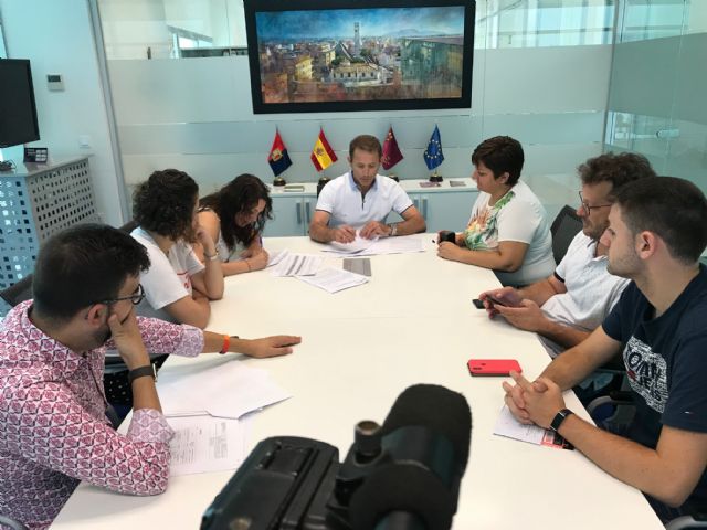 El Ayuntamiento de Torre Pacheco firma un convenio de colaboración con la Asociación Festera Comisión de Fiestas de El Jimenado - 1, Foto 1