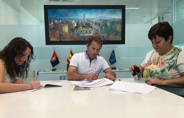 El Ayuntamiento de Torre Pacheco firma un convenio de colaboración con la Asociación Festera Comisión de Fiestas de El Jimenado - 2, Foto 2