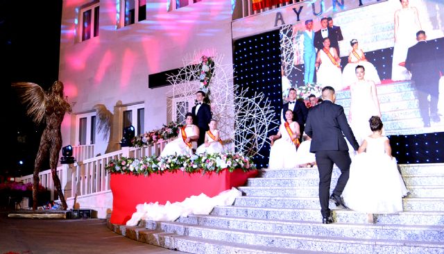 Lorquí inaugura una escultura de escala monumental dedica a las mujeres del municipio - 1, Foto 1