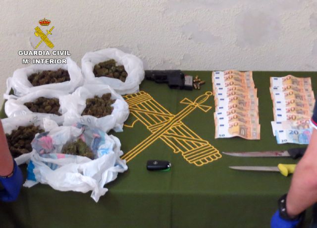 La Guardia Civil desmantela en Librilla un punto de venta de drogas itinerante - 4, Foto 4