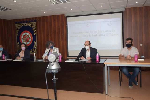 La Escuela de Ingeniería Naval forma en diseño, mantenimiento y explotación de la industria offshore - 2, Foto 2