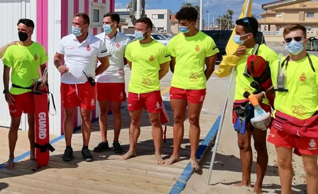 El concejal de Seguridad Ciudadana agradece a los socorristas y voluntarios de Protección Civil su labor para garantizar la seguridad en las playas - 1, Foto 1