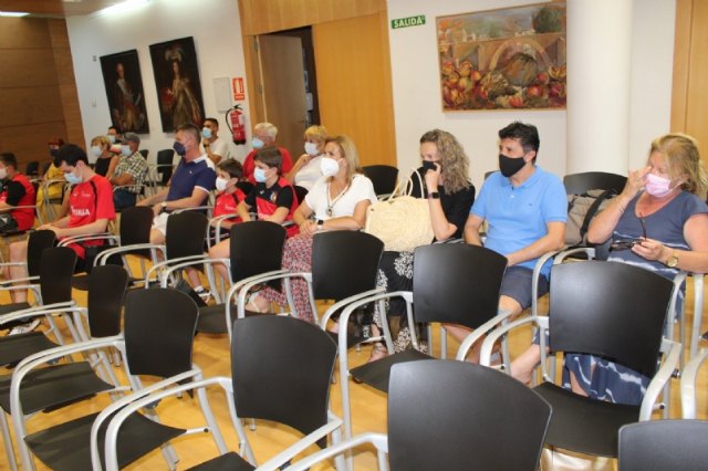 El Ayuntamiento realiza una recepción institucional al equipo Framusa Totana Tenis de Mesa por su éxito en los Campeonatos de España de Veteranos, celebrados en Antequera (Málaga), Foto 8