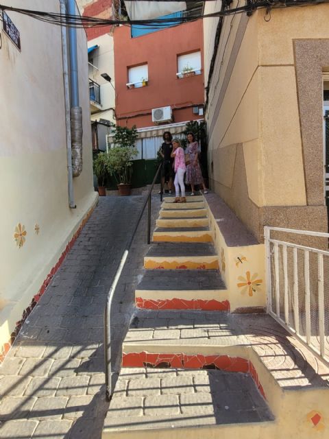 Tres nuevas escaleras realizadas en la técnica del trencadís se suman al proyecto Escalart - 2, Foto 2