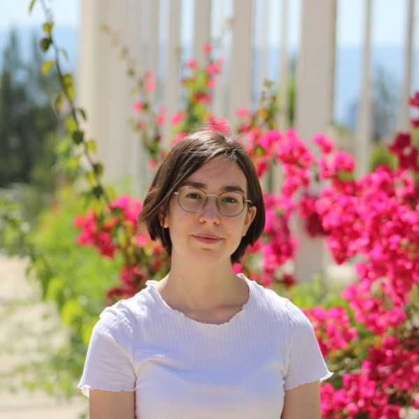 Dos alumnas de Física de la UMU consiguen la prestigiosa beca de la Sociedad Internacional de Óptica - 1, Foto 1