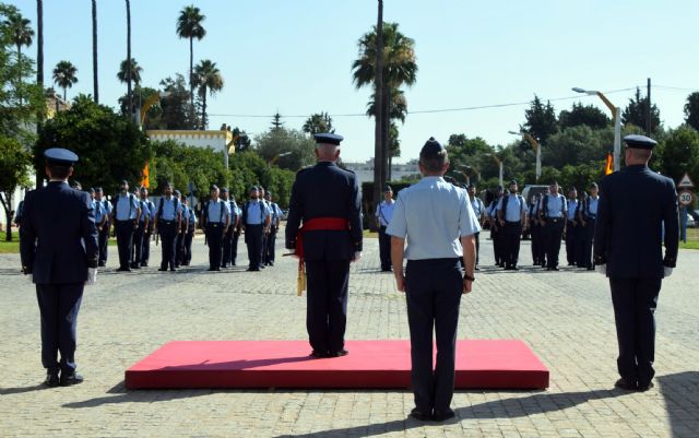 Sevilla El coronel Luis Alberto Parallé Lorente toma posesión como nuevo jefe en Tablada en Sevilla - 5, Foto 5