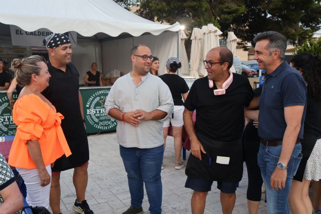 La gastronomía murciana presente en la festividad de La Virgen del Carmen gracias a la Peña El Caldero - 1, Foto 1