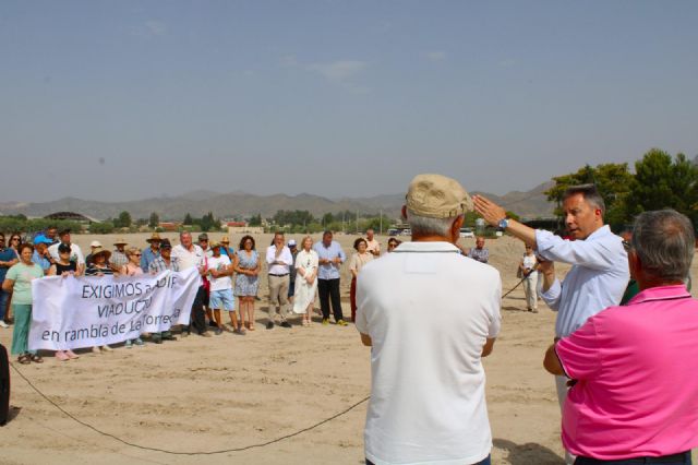 El alcalde abordará en una reunión con el presidente de Adif la construcción de un viaducto para evitar inundaciones en Torrecilla y Campillo - 2, Foto 2