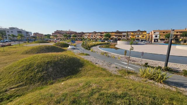 Los Alcázares licita el nuevo contrato de mantenimiento y conservación integral de zonas verdes para reforzar el cuidado de jardines y arbolado - 2, Foto 2