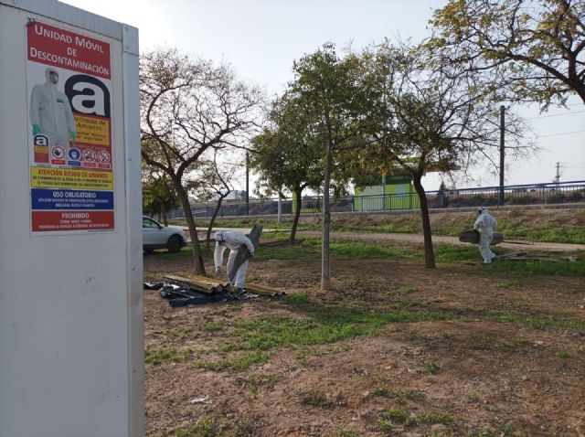 Murcia garantiza la seguridad de las personas en la retirada de materiales con amianto abandonados - 2, Foto 2