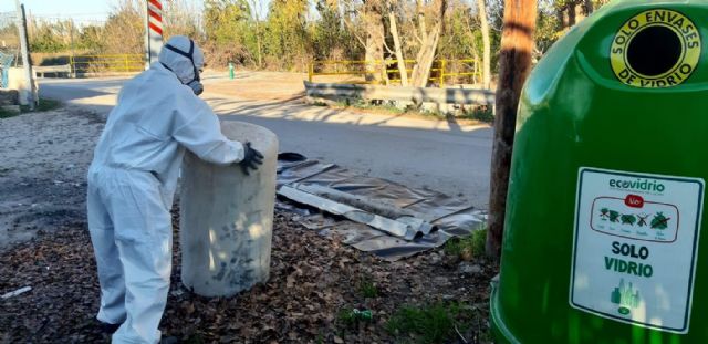 Murcia garantiza la seguridad de las personas en la retirada de materiales con amianto abandonados - 3, Foto 3