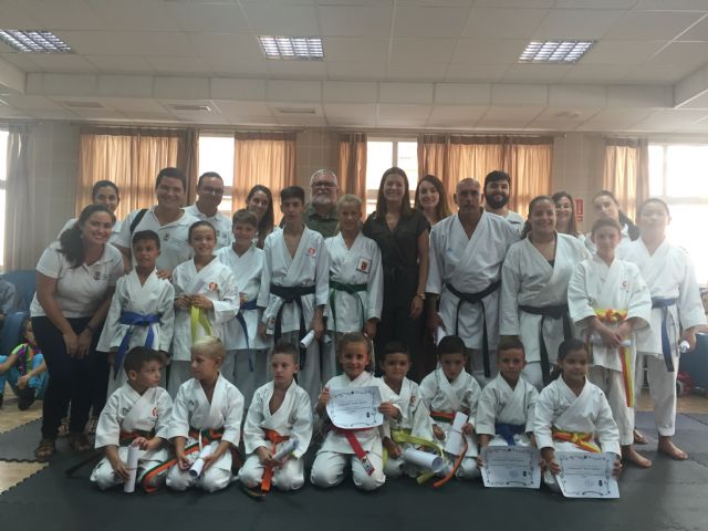 Los mayores de la residencia San Francisco participan en el programa Tú me enseñas, yo te enseño - 2, Foto 2