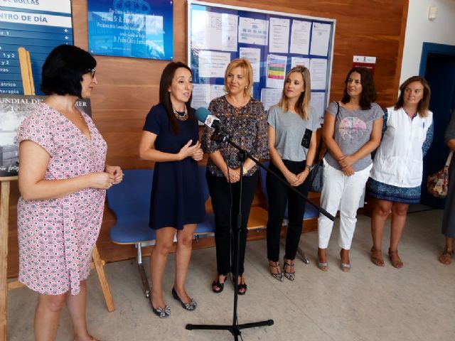 Visita de la Consejera de Familia e Igualdad de Oportunidades - 1, Foto 1