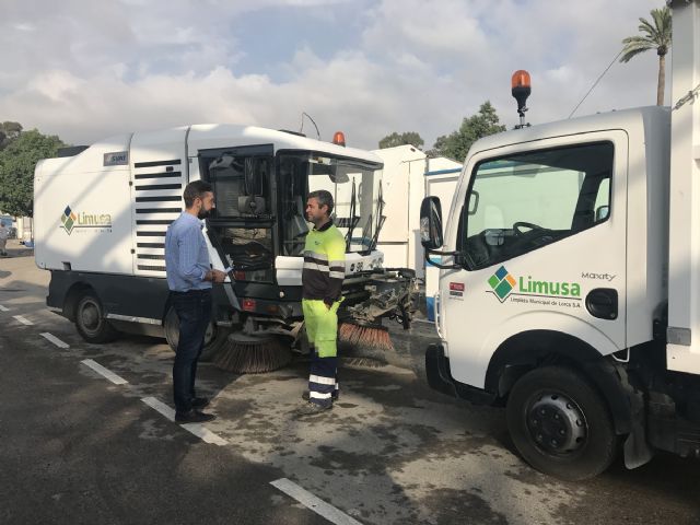 El dispositivo de limpieza municipal para Feria incluye más de medio centenar de profesionales y numerosa maquinaria - 1, Foto 1