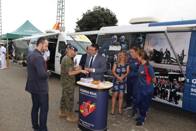 La lluvia priva en parte algunos actos de las Jornadas Solidarias de Acercamiento, organizada por la Asociación Unidad Familiar Guardia Civil, a nivel nacional - 2, Foto 2