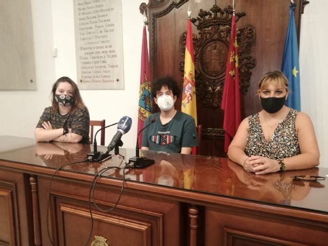 IU-Verdes Lorca e Izquierda Joven piden una reducción del precio de las matrículas de las universidades de la Región - 1, Foto 1