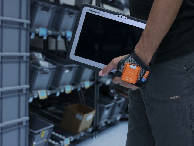 Dispositivos portátiles de escaneo inteligente TOUGHBOOK y ProGlove de Panasonic - 1, Foto 1