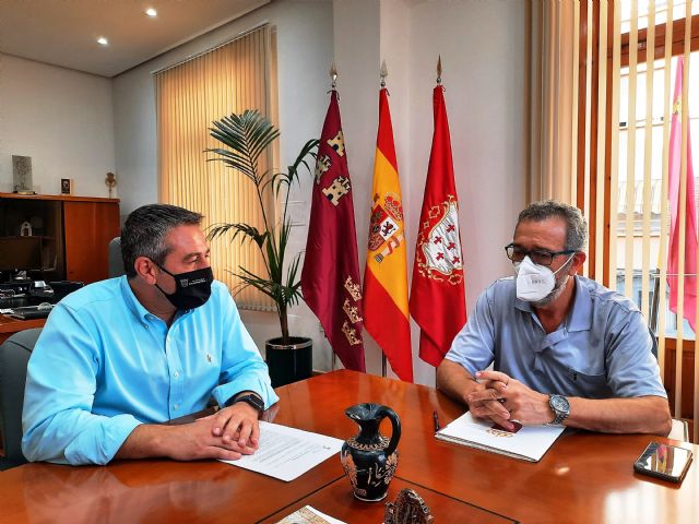 El Ayuntamiento apoya la concentración a favor de mantenimiento del tren de cercanías Murcia-Águilas - 3, Foto 3