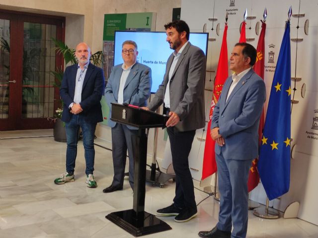 La Torre Falcón será rehabilitada gracias a una negociación entre el gobierno local y Ginés Ruiz, portavoz del grupo municipal Podemos - 5, Foto 5