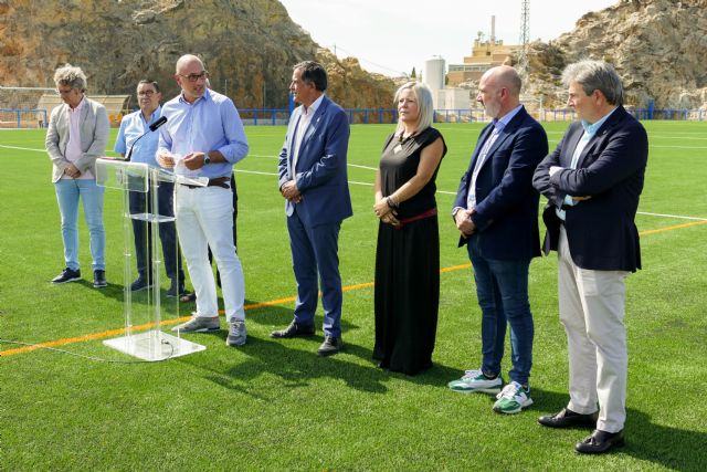 El Ayuntamiento de Murcia invierte más de 160.000 euros en la renovación del campo de fútbol de El Puntal - 2, Foto 2