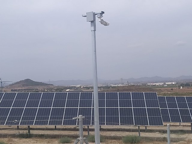 Cada vez son más los colectivos y ciudadanos que se preocupan por el problema de las placas solares - 1, Foto 1