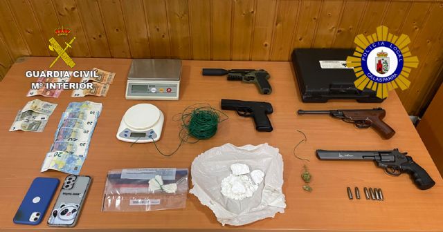 Desmantelan un punto de manipulación y venta de cocaína en Calasparra - 5, Foto 5