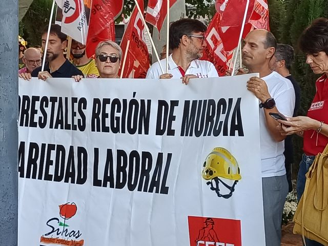 Tercera jornada de movilización de las Brigadas Forestales ante la falta de respuesta del Gobierno Regional - 1, Foto 1