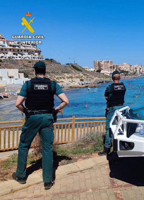 La Unidad de Seguridad Ciudadana de la Benemérita detiene a más de una treintena de personas - 2, Foto 2