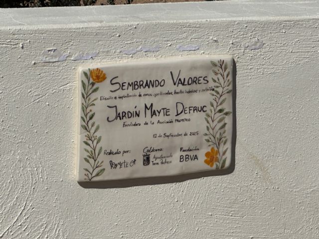 Sembrando Valores jardín homenaje a Mayte Defruc fundadora de Prometeo - 1, Foto 1