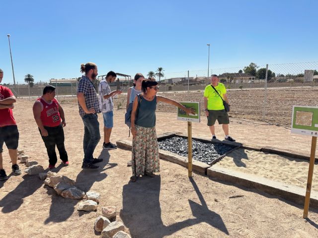 Sembrando Valores jardín homenaje a Mayte Defruc fundadora de Prometeo - 3, Foto 3
