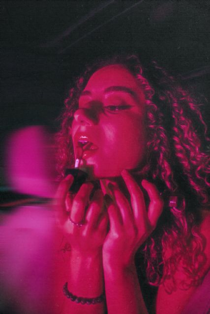 Nicole N debuta con fuerza en el reguetón y apunta al mercado global - 3, Foto 3