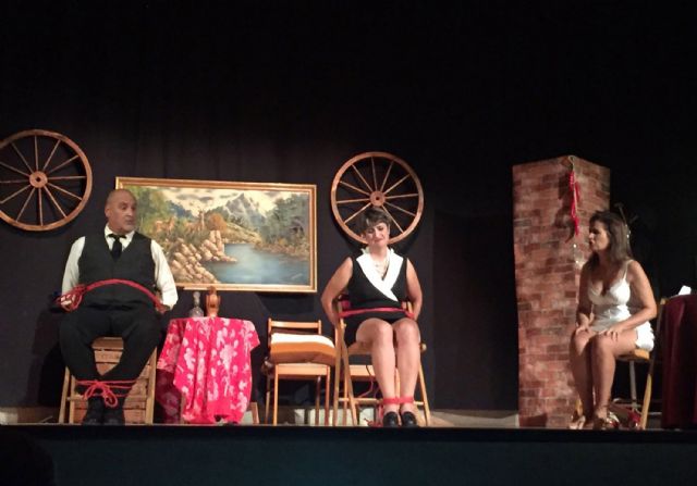 'Cinétika' lleva su 'Juego Bizarro' al 'VI Certamen Nacional de Teatro Amateur Juan Baño' torreño - 1, Foto 1