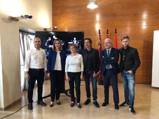 El grupo ´Lady Ma Belle´ compone un nuevo single a favor de las personas con Alzheimer - 1, Foto 1