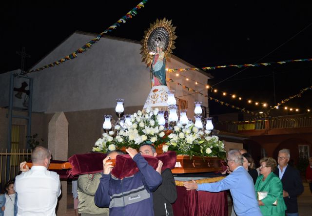 La procesión de la Virgen del Pilar dio por concluidas las fiestas del barrio de la Florida - 1, Foto 1