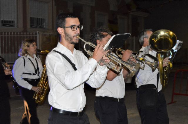 La procesión de la Virgen del Pilar dio por concluidas las fiestas del barrio de la Florida - 3, Foto 3