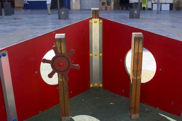 MC: Los parques infantiles del municipio siguen sin mantenimiento desde el pacto de La Trinca - 1, Foto 1