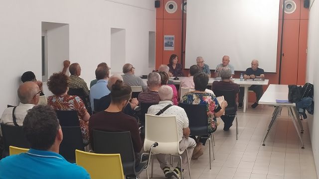 Charla coloquio sobre “Mujer y pensiones” en la Biblioteca Padre Salmerón - 1, Foto 1