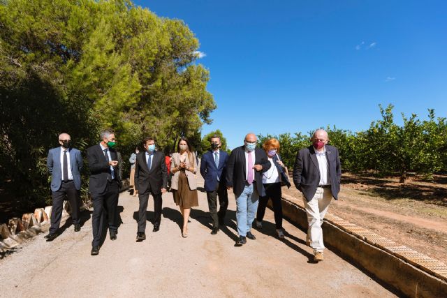 El Ministro Luis Planas visita el campo de ensayos de Anecoop en Valencia - 1, Foto 1