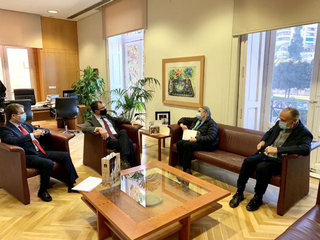 El Museo Ramón Gaya recibe una donación de más de 2.000 objetos que darán a conocer la personalidad del artista - 2, Foto 2