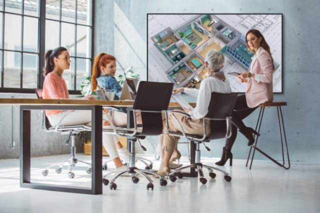 Panasonic presenta dos pantallas profesionales 4k - 1, Foto 1