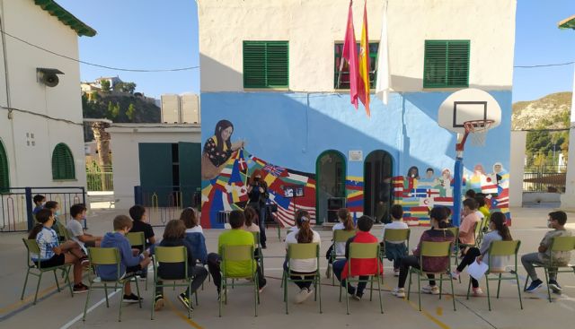 Más de 200 escolares de Blanca participan en los actos por el Día de la Escritura - 1, Foto 1