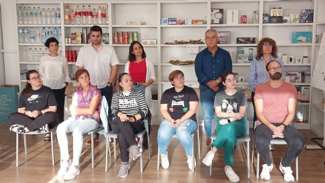 El director general de Juventud visita a los participantes del curso “Las 10 mejores habilidades para la Animación Infantil”, Foto 9