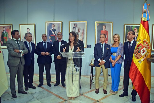 Sevilla recibe la mirada de los artistas sobre Felipe VI - 4, Foto 4