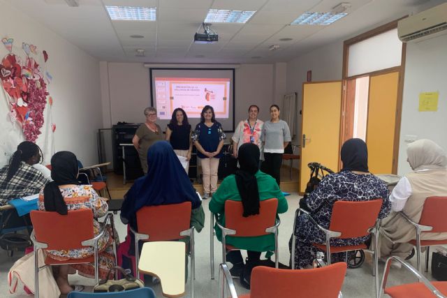 El CAVI y Columbares forman a mujeres migrantes en mediación comunitaria para la prevención de la violencia de género - 2, Foto 2