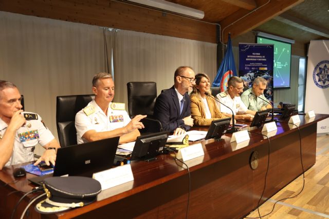 Policías y militares señalan en la UPCT las oportunidades para situar a Cartagena en la vanguardia tecnológica de Seguridad y Defensa - 2, Foto 2