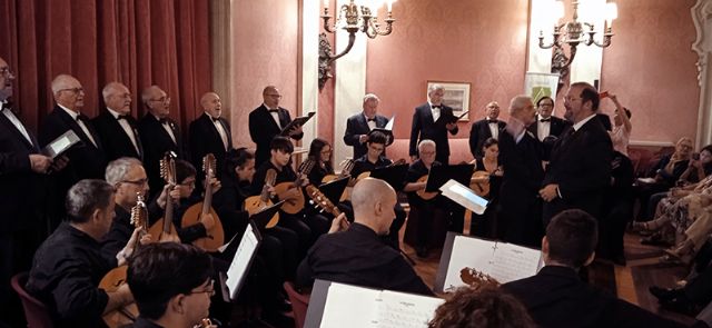 Una noche de habaneras que dio esperanza a 24 jóvenes con discapacidad intelectual en Sevilla - 5, Foto 5