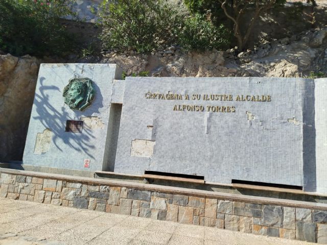 El Partido Cantonal de Cartagena pide la restauración de los elementos ornamentales del Parque Torres - 5, Foto 5